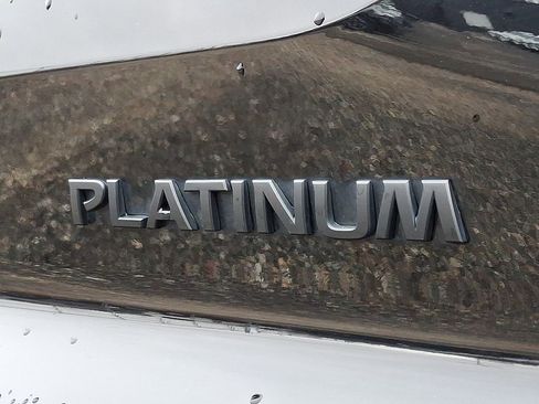 Used 2023 Nissan Pathfinder Platinum w/ Lighting Package (N93) image 33