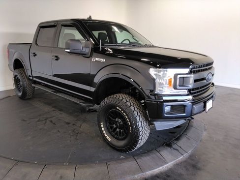 Used 2018 Ford F150 XLT w/ Equipment Group 301A Mid image 4