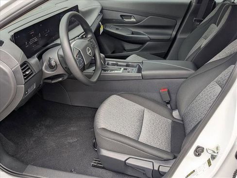 New 2026 Nissan Sentra SV FWD image 4