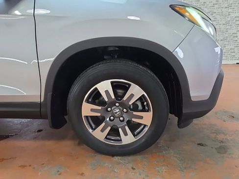 Used 2017 Honda Ridgeline RTL-T image 9