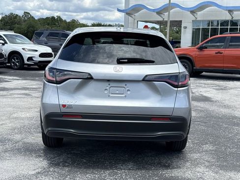 New 2026 Honda HR-V LX image 8