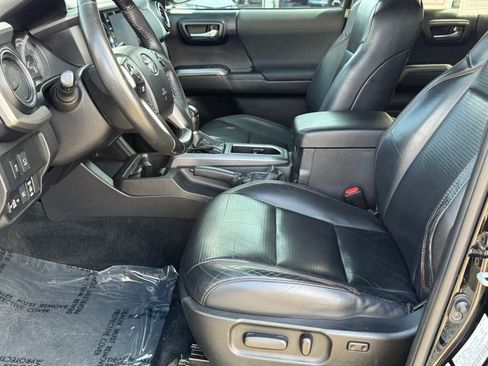 Used 2021 Toyota Tacoma TRD Pro image 17