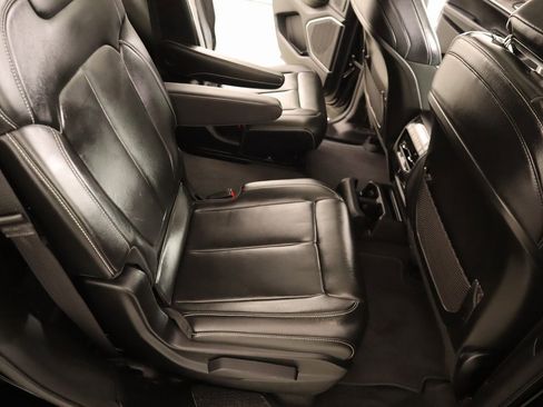 Used 2021 Jeep Grand Cherokee L Limited image 15