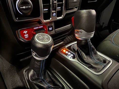 Used 2023 Jeep Wrangler Unlimited Rubicon 4xe w/ Cold Weather Group image 27