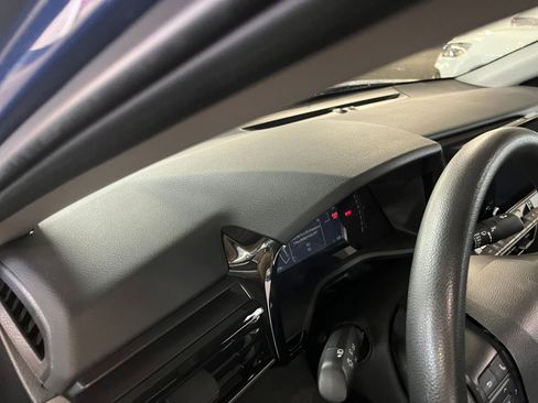 Used 2025 Toyota Camry LE image 34