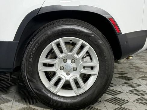 Used 2025 Land Rover Defender 110 S AWD/4WD image 14