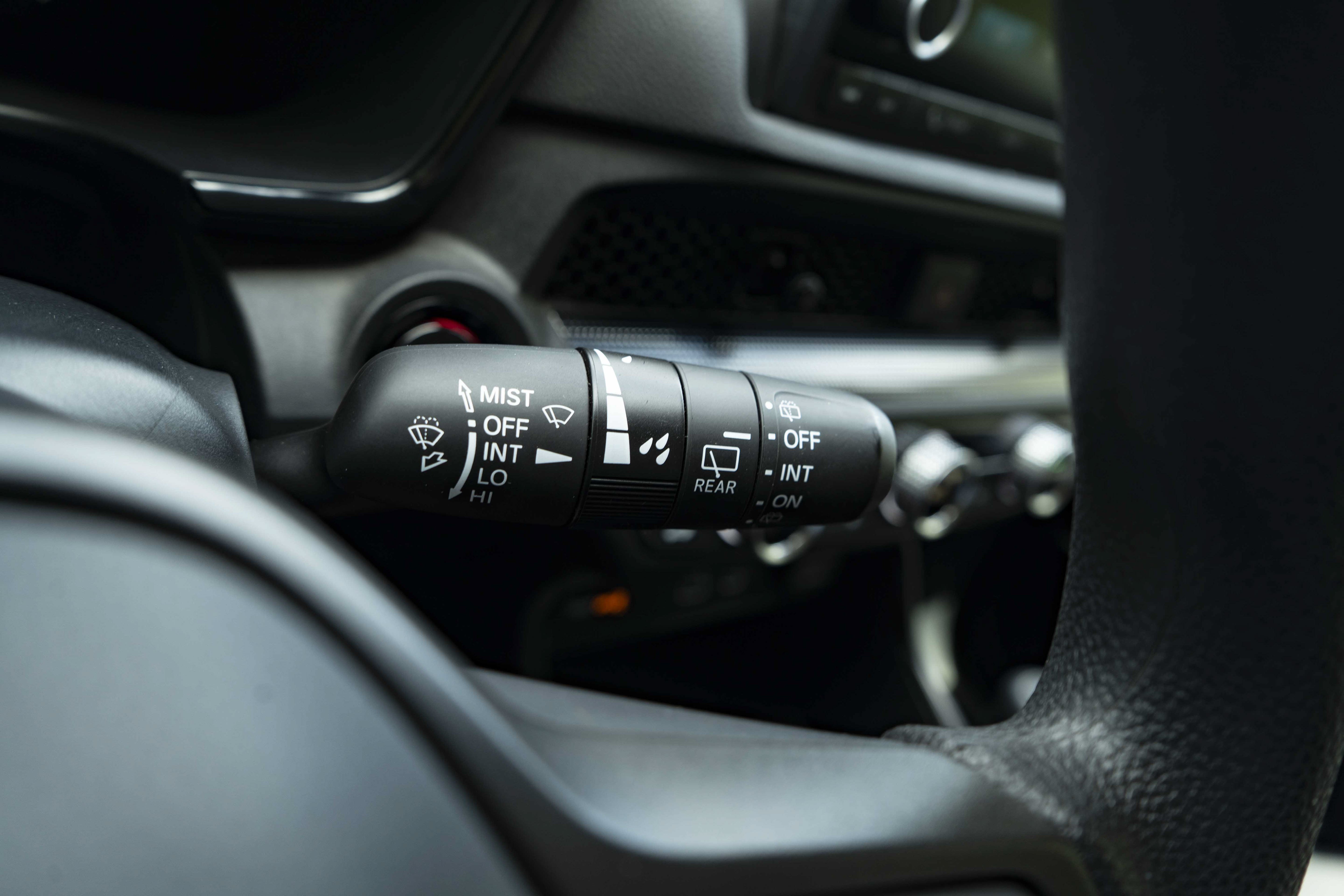 Used 2025 Honda CR-V EX image 23