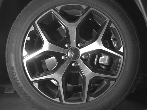 Used 2025 Jeep Compass Limited image 13