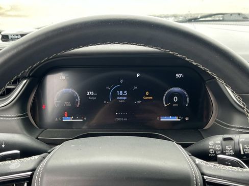 Used 2022 Jeep Grand Cherokee Overland w/ Luxury Tech Group IV image 27