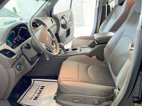 Used 2016 Chevrolet Traverse LS FWD image 28