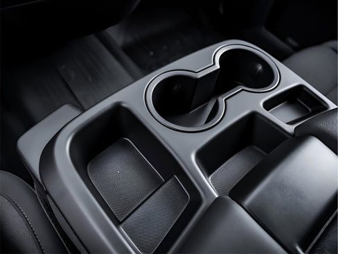 New 2026 GMC Sierra 1500 Elevation image 18