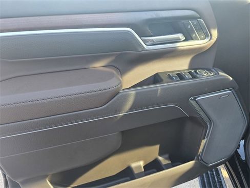 New 2026 GMC Sierra 2500 Denali w/ Denali Reserve Package image 19