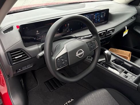 New 2026 Nissan Sentra SV image 12