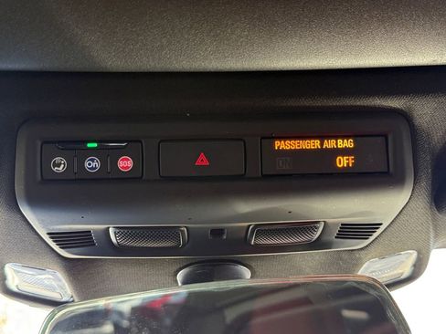 Used 2023 Chevrolet Corvette Stingray Coupe w/ Z51 Performance Package image 19