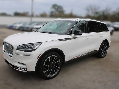 Used 2021 Lincoln Aviator Reserve w/ Equipment Group 201A image 16