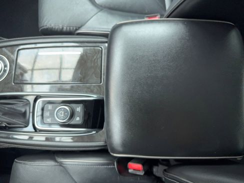 Used 2022 INFINITI QX80 Luxe image 29