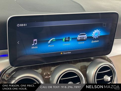 Used 2020 Mercedes-Benz C 300 4MATIC Sedan image 34