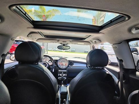 Used 2009 MINI Cooper Clubman S image 38