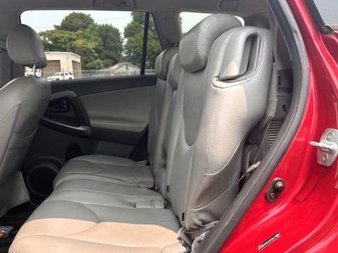 Used 2006 Toyota RAV4 2WD image 5