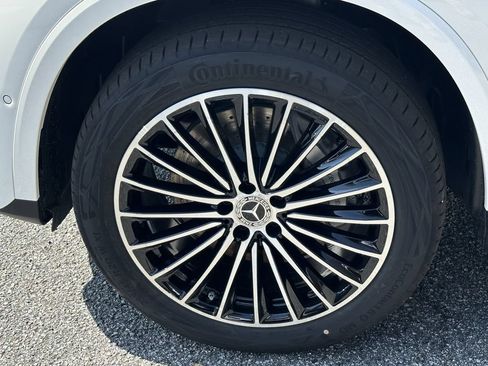 New 2026 Mercedes-Benz GLC 300 image 13