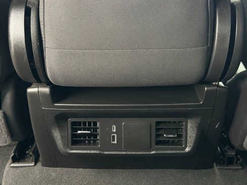 Used 2024 Chevrolet Silverado 1500 Custom Trail Boss w/ Dark Appearance Package AWD/4WD image 14
