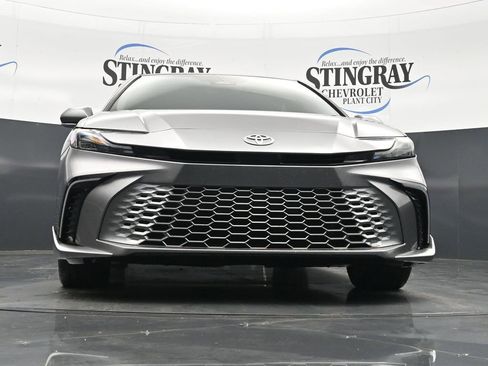 Used 2025 Toyota Camry XSE image 18