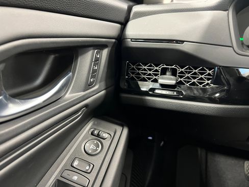 New 2025 Honda Accord EX-L image 18