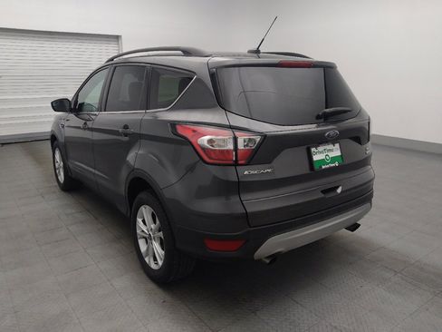 Used 2018 Ford Escape SE AWD/4WD image 5