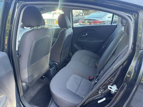 Used 2017 Kia Rio LX w/ Power Package FWD image 9