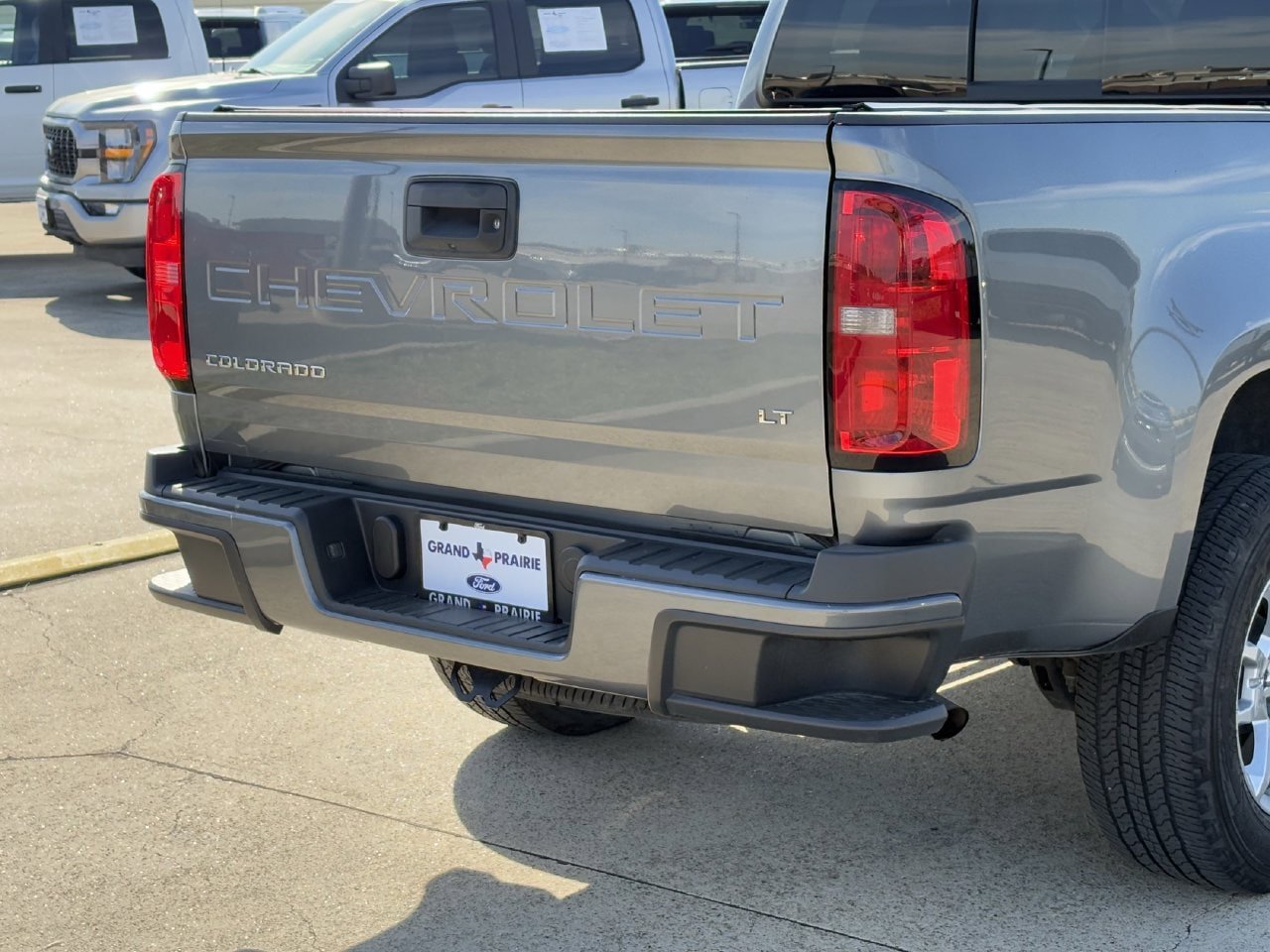 Used 2022 Chevrolet Colorado LT w/ LT Convenience Package RWD image 8