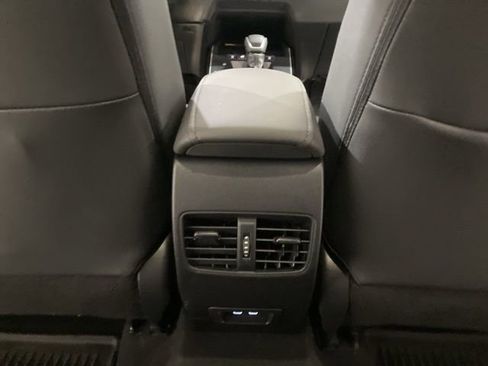 Used 2026 Toyota Corolla Cross XLE w/ Convenience Package image 25