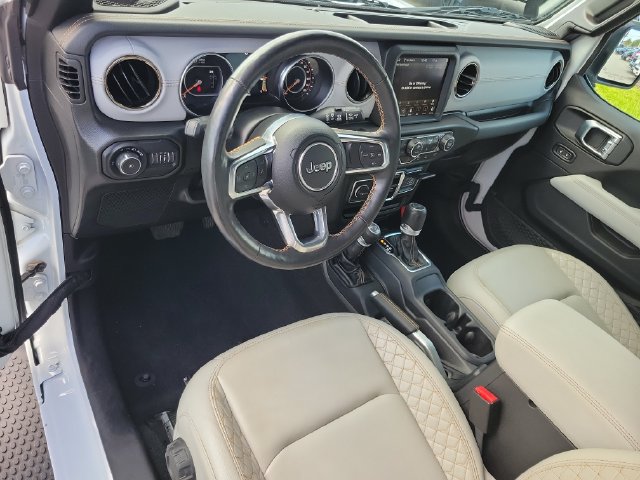 Used 2022 Jeep Wrangler Unlimited Sahara AWD/4WD image 32