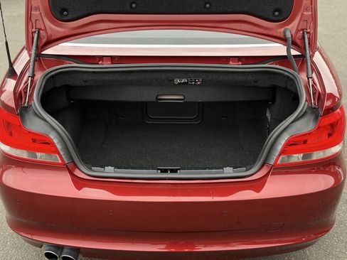 Used 2012 BMW 128i Convertible image 23