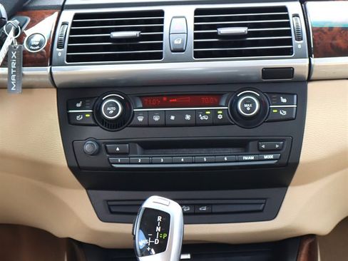 Used 2011 BMW X5 xDrive35d AWD/4WD image 12