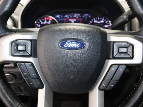 Used 2019 Ford F350 Lariat w/ Lariat Ultimate Package AWD/4WD image 17