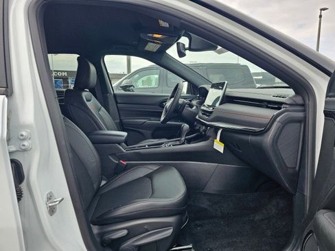New 2026 Jeep Compass Trailhawk AWD/4WD image 10