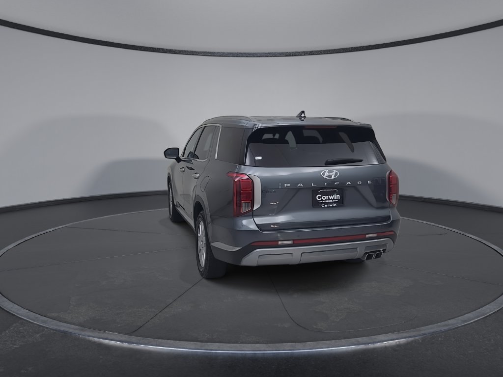 Used 2025 Hyundai Palisade SEL FWD image 14