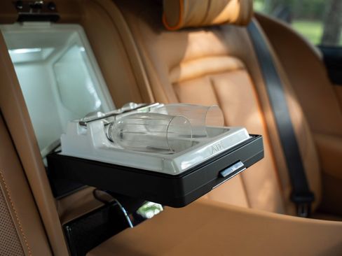 Used 2023 Rolls-Royce Cullinan Black Badge w/ Leather Finishing Pack image 43