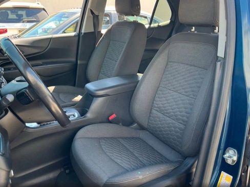 Used 2019 Chevrolet Equinox LT w/ Driver Convenience Package FWD image 12