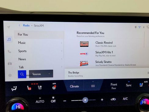 Used 2024 Lexus RX 350 F Sport w/ Convenience Package image 17