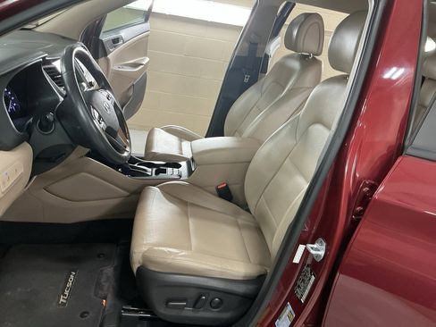 Used 2017 Hyundai Tucson SE Plus image 10
