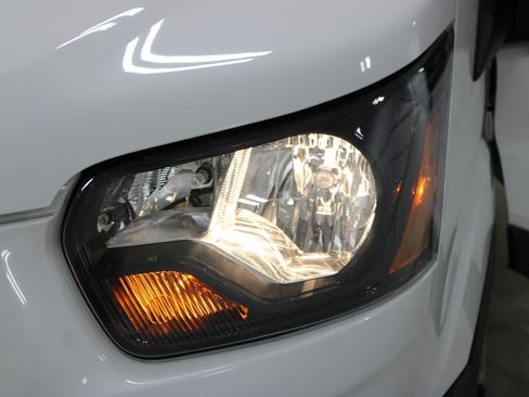 Used 2024 Ford Transit 250 Low Roof w/ Exterior Upgrade Package RWD image 17