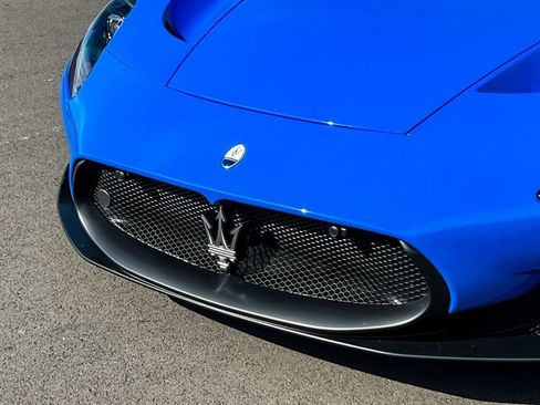 Used 2022 Maserati MC20 Coupe image 10