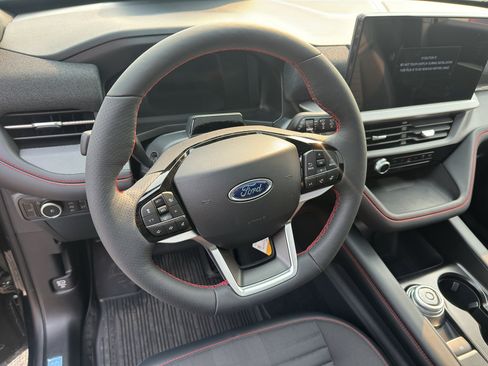 New 2026 Ford Explorer ST-Line w/ ST-Line Street Pack AWD/4WD image 16