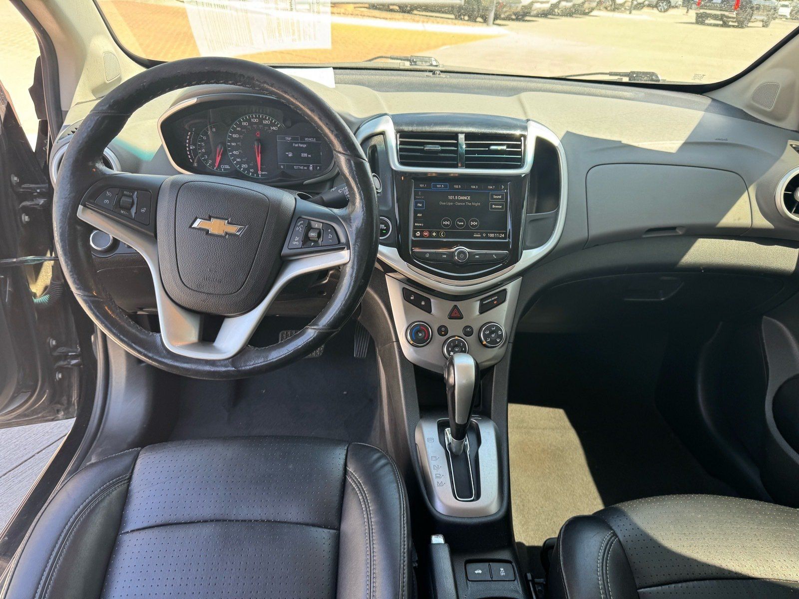 Used 2018 Chevrolet Cruze LT w/ Convenience Package FWD image 14
