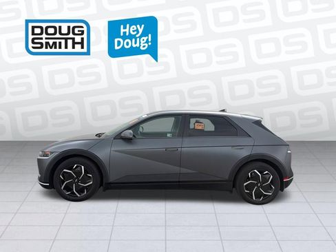 Used 2024 Hyundai Ioniq 5 SEL AWD/4WD image 3