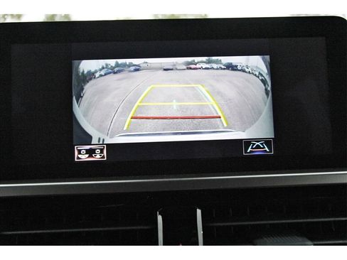 Used 2022 Lexus GX 460 Premium image 23