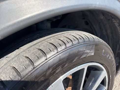 Used 2020 Nissan Rogue SL image 9