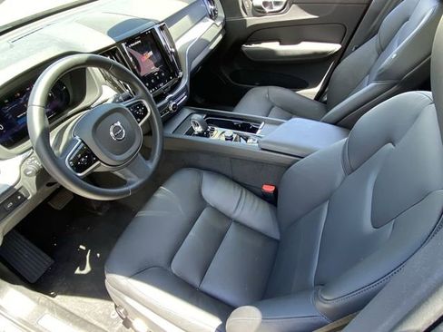 Certified 2025 Volvo XC60 T8 Plus AWD/4WD image 19