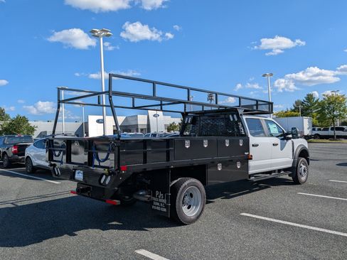 New 2025 Ford F550 4x4 Crew Cab image 2